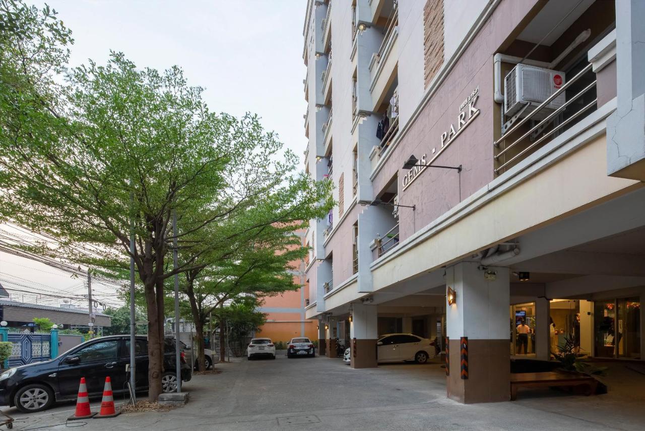 Hotel Gems Park Don Mueang Airport And Bts à Bangkok Extérieur photo